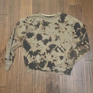 bleach acid wash crewneck